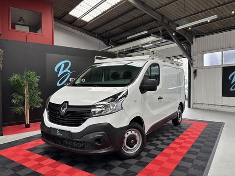 Renault Trafic L1H1 1.6 DCi 95 CH CONFORT - GARANTIE 6 MOIS 2018 occasion Tr&eacute;gueux 22950