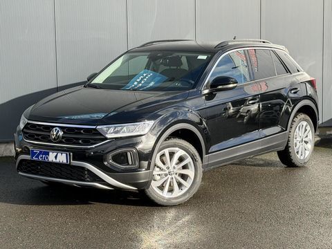 Volkswagen T-ROC 1.5 TSI 150 DSG Life 30 Years 2025 occasion Foug&egrave;res 35300