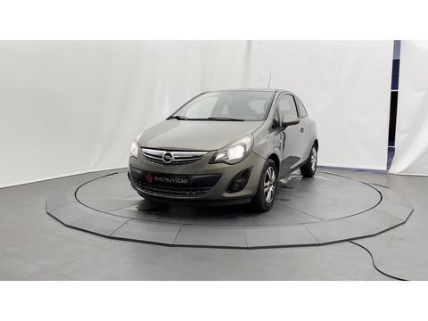 Opel Corsa 1.4i Twinport - Finition COSMO / Garantie 12 Mois 2014 occasion B&egrave;gles 33130