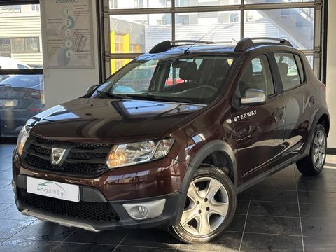 Dacia Sandero 0.9 TCe - 90 Euro 6 II BERLINE Stepway Ambiance PHASE 1 2016 occasion Saint-Martin-d'H&egrave;res 38400