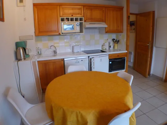   appartement 4 personnes Terrasse - Balcon - Lave vaisselle - Lave linge - Accès Internet . . . Rhône-Alpes, Samoëns (74340)