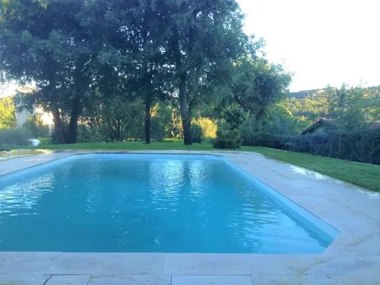   Appartement dans maison à la Bouilladisse avec grand jardin et piscine Piscine collective - Télévision - place de parking en ext Provence-Alpes-Côte d'Azur, La Bouilladisse (13720)
