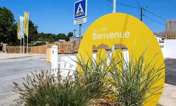   Lodge Insolite 3 Pièces 5 Personnes Sans Sanitaires place de parking en extérieur - Accès Internet - Lit bébé . . . Pays de la Loire, Pornic (44210)