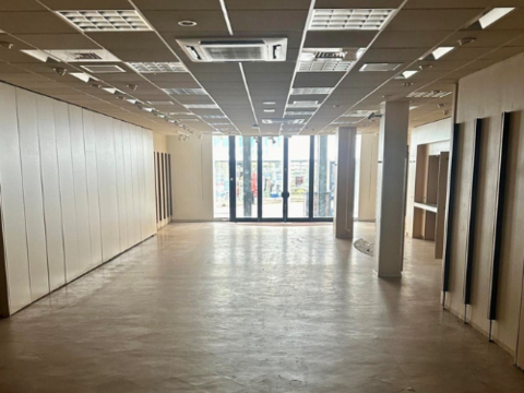 Cellule commercial &agrave; louer en centre-ville de Forbach 2083 57600 Forbach