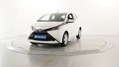 Toyota Aygo 1.0 VVT-i 70 BVM5 x-play +Pack x-touch 2017 occasion Bruges 33520