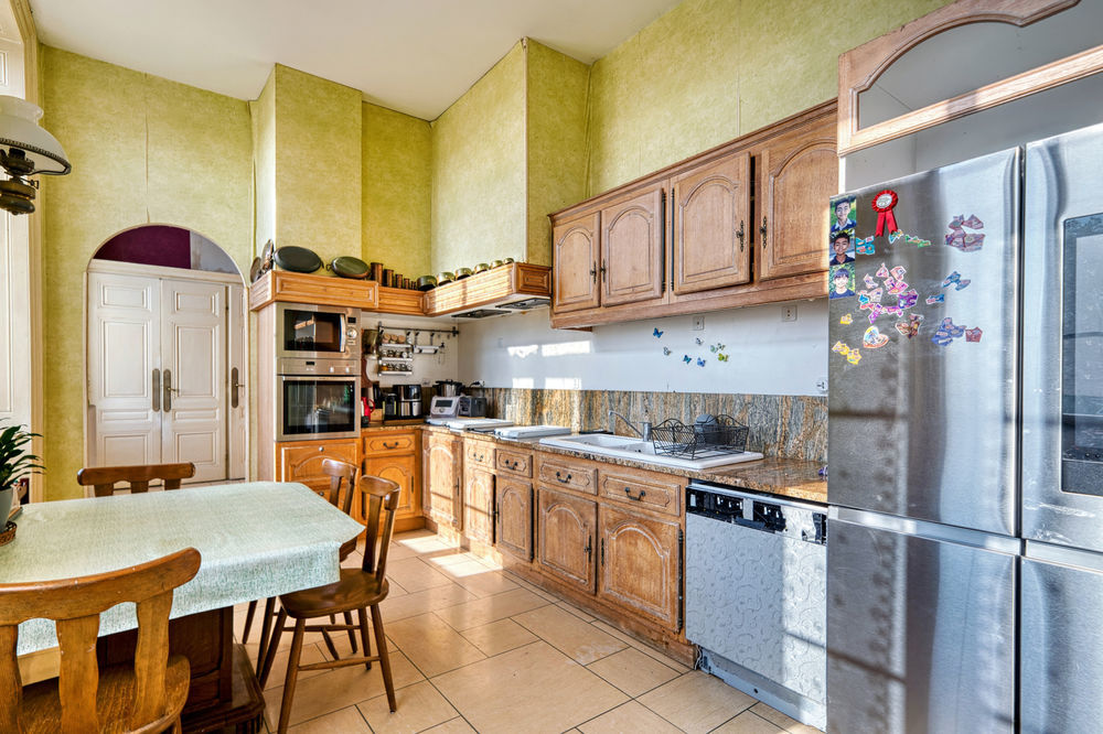 � vendre  Propri�t�/ch�teau Cr�mieu (38460)