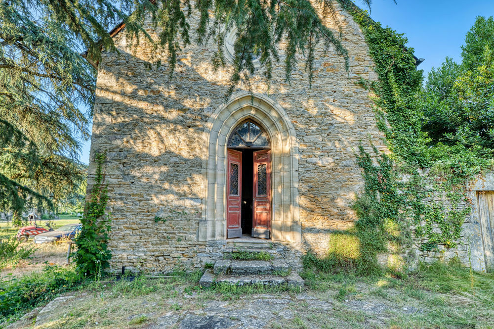 � vendre  Propri�t�/ch�teau Cr�mieu (38460)