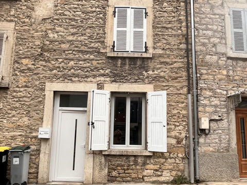   A SAISIR ! Maison de Village T2 � Villebois Maison - 2 pi�ce(s) - 55 m�
