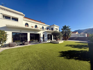  Maison � vendre 12 pi�ces 385 m�