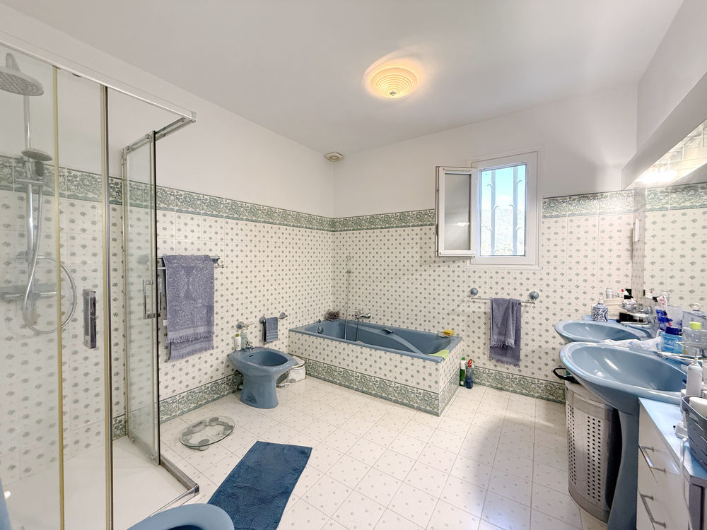 � vendre  Maison Ajaccio (20090)