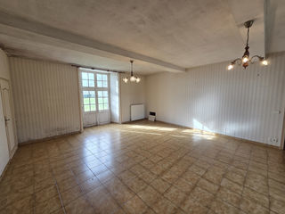  Propri�t�/ch�teau � vendre 8 pi�ces 320 m�