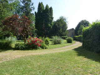  Propri�t�/ch�teau � vendre 15 + pi�ces 380 m�