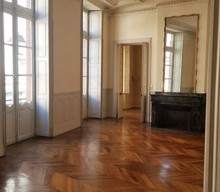  Appartement � louer 6 pi�ces 212 m� Toulouse