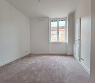  Appartement � louer 5 pi�ces 124 m�