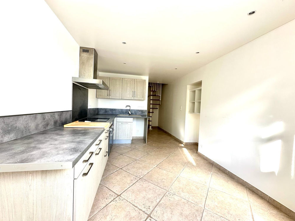 � vendre  Maison La Farl�de (83210)