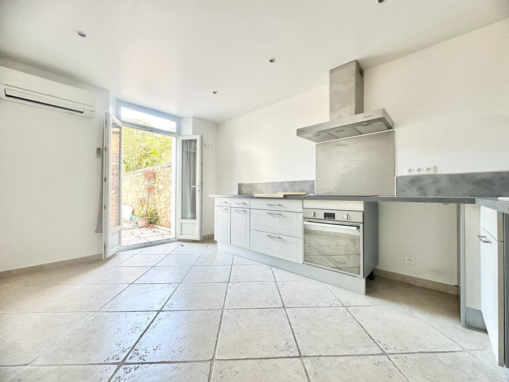 � vendre  Maison La Farl�de (83210)