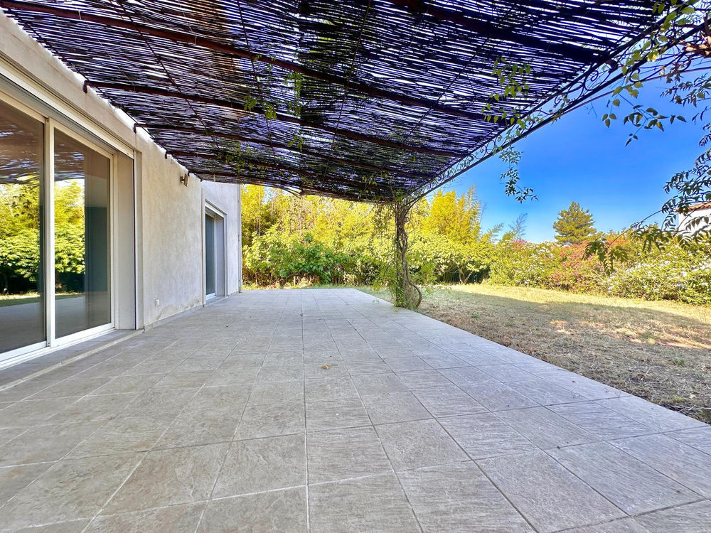 � vendre  Maison Solli�s-Pont (83210)