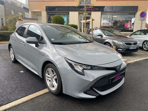 Toyota Corolla Pro Hybride 122h Dynamic Business 2020 occasion BROU SUR CHANTEREINE 77177