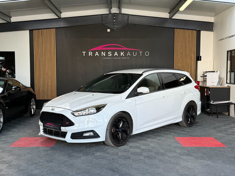 Ford Focus 2.0 TDCi 185 S&S ST 2015 occasion Dompierre-sur-Mer 17139