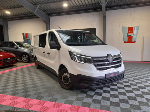 Renault Trafic TRAFIC CA L2H1 3000 KG BLUE DCI 130 CONFORT 2023 occasion LA CHAPELLE-DES-FOUGERETZ 35520