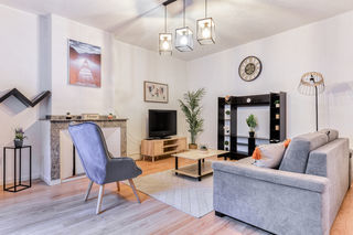  Immeuble � vendre 307 m�