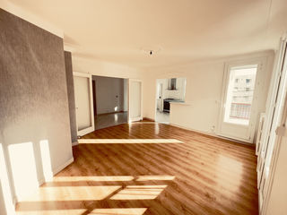  Appartement � louer 4 pi�ces 87 m�