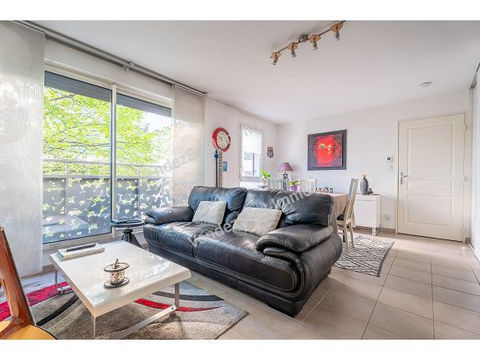   Type 2 au calme centre-ville Appartement - 2 pi�ce(s) - 41 m�