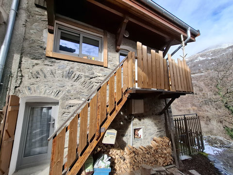   Maison 5 pieces 136.36 m2    Acc�s rapide au domaine skiable des 3 Vall�es Maison - 5 pi�ce(s) - 136 m�