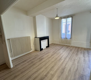  Immeuble � vendre 145 m�