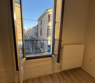  Immeuble � vendre 145 m�