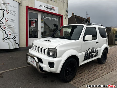 Suzuki Jimny 1.3 i 16V 4x4 85 ch JX / Si&egrave;ges chauffants / 4WD 2015 occasion Sainte-Marguerite 88100