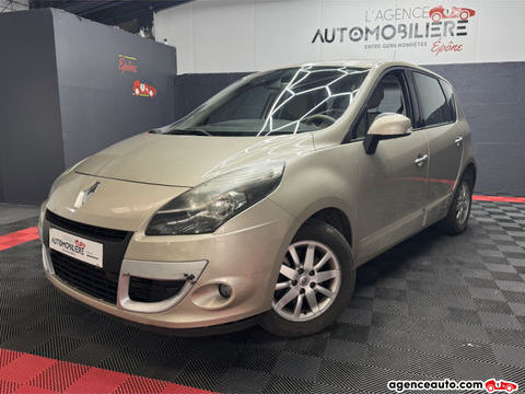 Renault Sc&eacute;nic III dCi 110ch Privil&egrave;ge EDC 2010 occasion &Eacute;p&ocirc;ne 78680