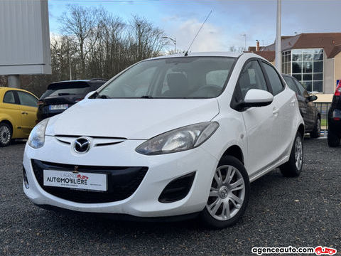 Mazda Mazda2 1.6 MZCD 95 5 PORTES 2012 occasion Saint-Fargeau-Ponthierry 77310