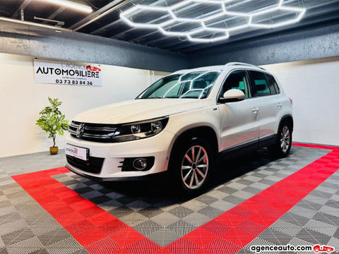 Volkswagen Tiguan Volkswagen 2.0 TDI 110 Lounge � R&eacute;vision Faite � 2 Pn 2015 occasion Montceau-les-Mines 71300