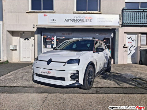 Renault R5 II E-TECH 150cv 52 KWH ICONIC CINQ Confort - 1&egrave;re main - Att 2025 occasion Saint-Barth&eacute;lemy-d'Anjou 49124