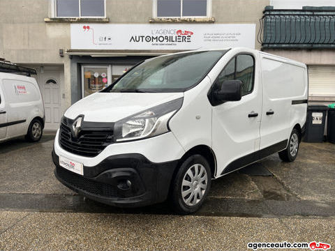 Renault Trafic III L1H1 1.6 dCi Energy 120 cv Grand confort - 2 portes lat&eacute; 2019 occasion Saint-Barth&eacute;lemy-d'Anjou 49124