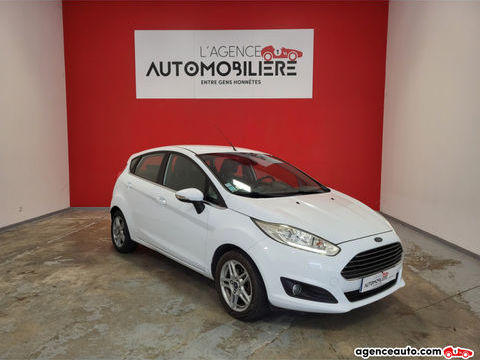 Ford Fiesta 1.0 ECOBOOST 100 TITANIUM 1ERE MAIN + ATTELAGE 2013 occasion Chambray-l&egrave;s-Tours 37170