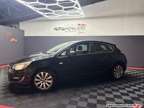 Opel Astra COSMO 2014 occasion &Eacute;p&ocirc;ne 78680