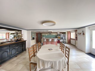  Maison � vendre 10 pi�ces 236 m�