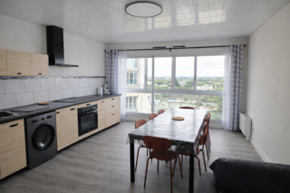  Appartement � vendre 5 pi�ces 77 m�