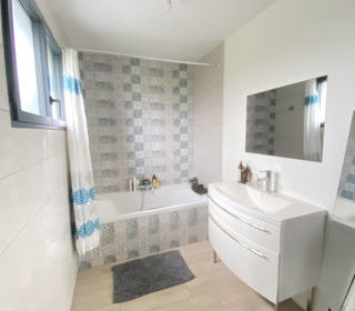  Maison � vendre 8 pi�ces 140 m�