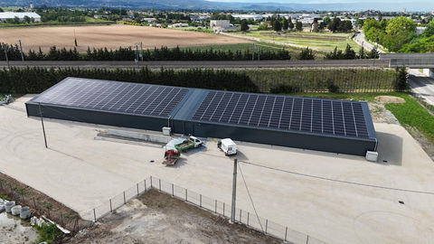 ENTREP&Ocirc;T R&Eacute;CENT 1 350 m2   EMPLACEMENT STRAT&Eacute;GIQUE   TERRAIN 8 000 m2 7000 26700 Pierrelatte