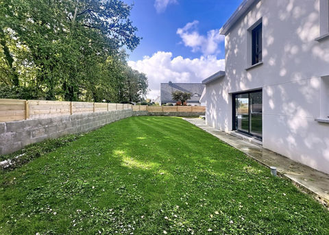   Location pavillon Maison - 6 pi�ce(s) - 127 m�