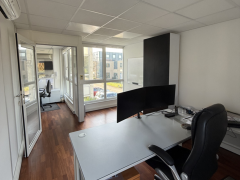 Bureaux Lumineux et Enti&egrave;rement Modulables - 98 m2 (Division d&egrave;s 80 m2 ou Achat par Bloc) - Croissy-sur-Seine 305000 78290 Croissy sur seine
