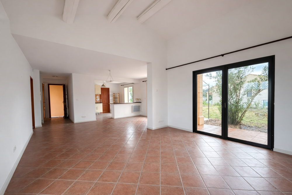 � vendre  Maison Saint-Rem�ze (07700)