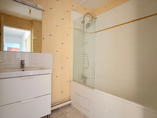  Appartement � vendre 4 pi�ces 74 m�