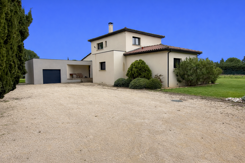 � vendre  Maison Sainte-C�cile-les-Vignes (84290)