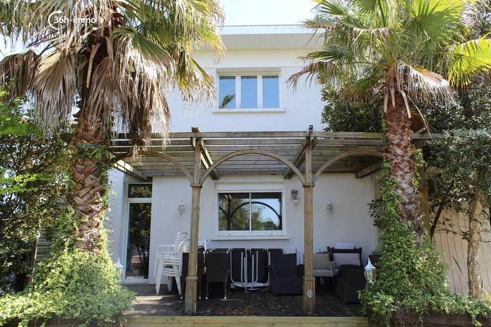 � vendre  Maison Ar�s (33740)