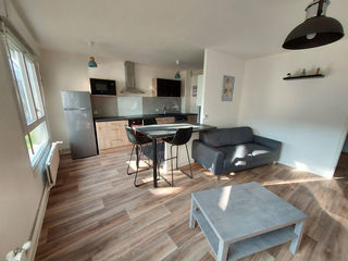  Appartement � louer 4 pi�ces 81 m�