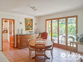  Maison � vendre 9 pi�ces 220 m�